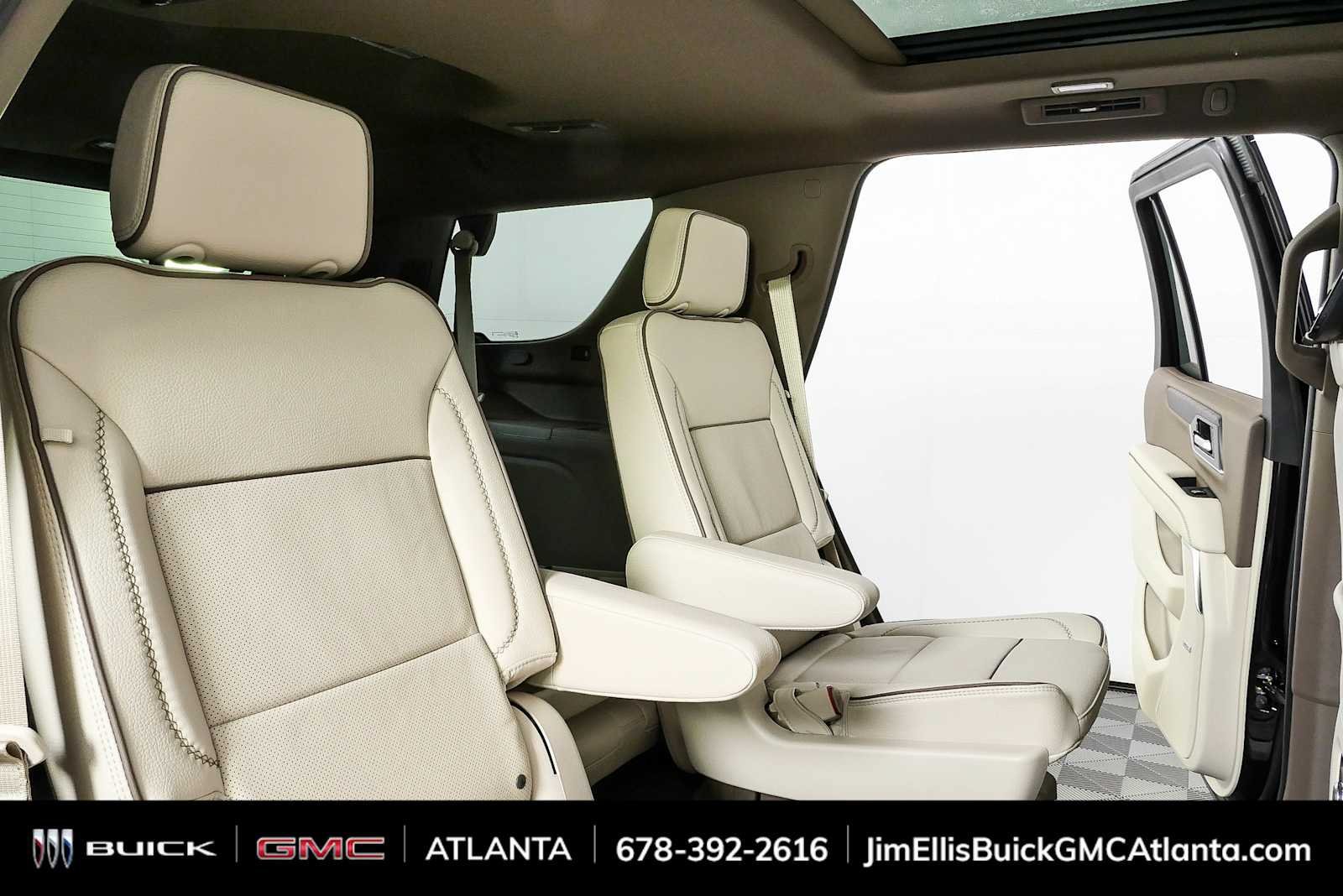 New 2026 GMC Yukon Denali w/ Denali Reserve Package AWD/4WD image 23