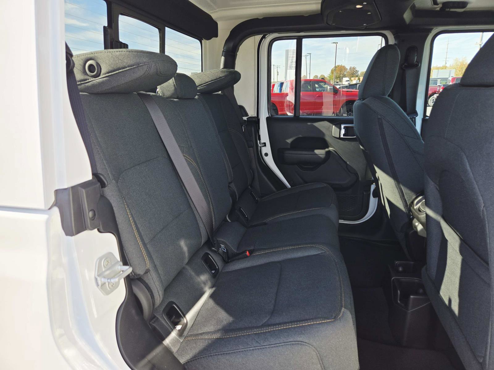 New 2026 Jeep Gladiator Sport AWD/4WD image 16