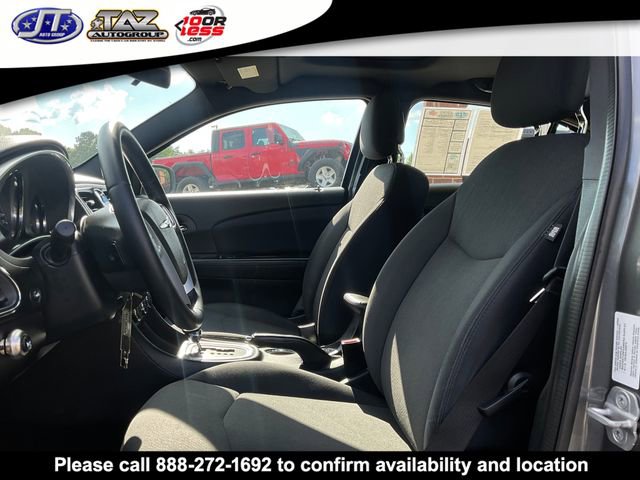 Used 2012 Chrysler 200 Touring image 11