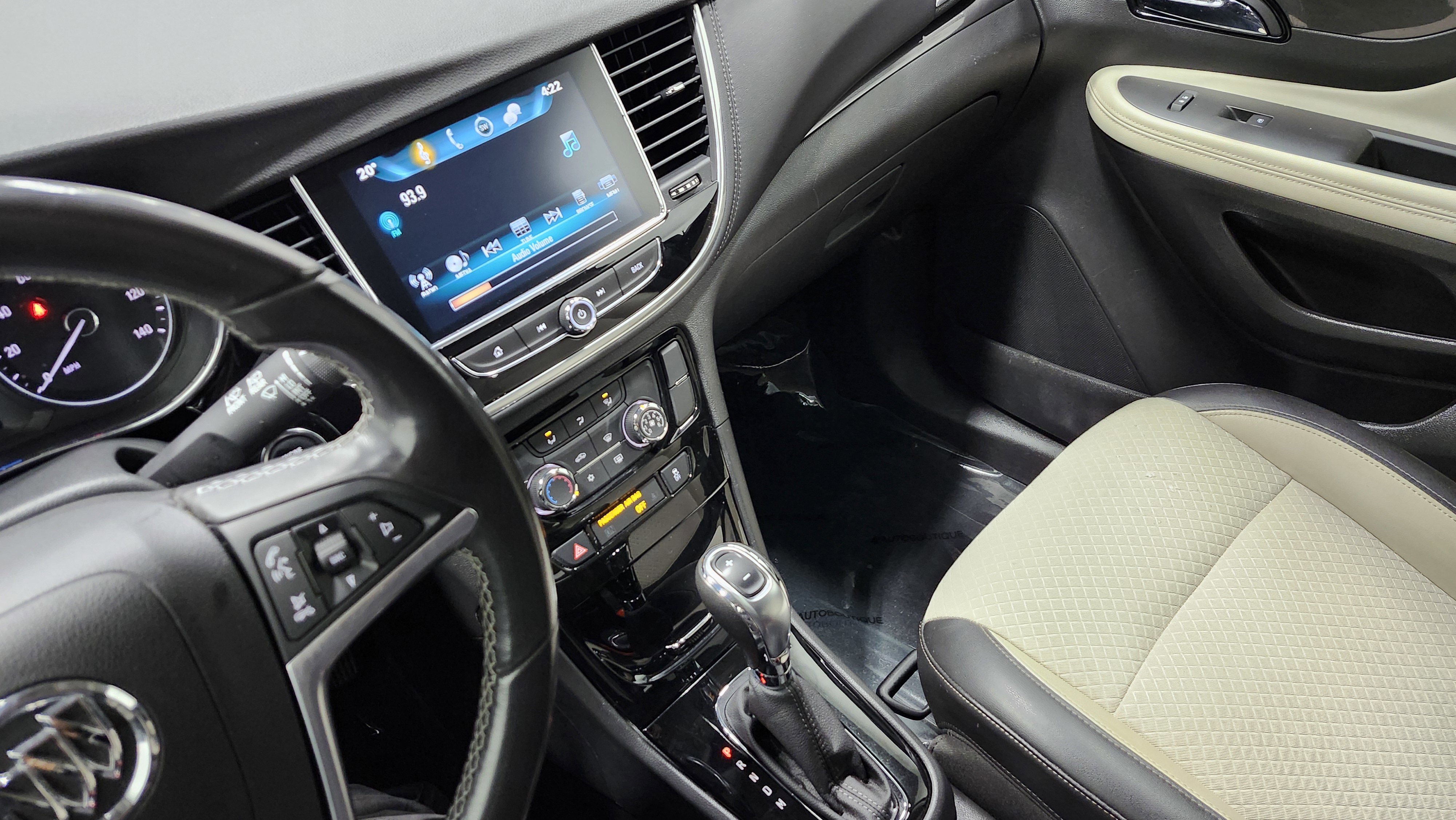 Used 2020 Buick Encore Sport Touring w/ Safety Package image 30