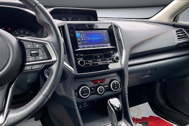 Used 2022 Subaru Crosstrek 2.0i Premium w/ Moonroof Package image 10
