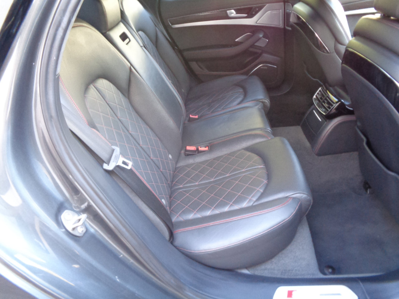 Used 2017 Audi S8 Plus w/ Dynamic Package image 8