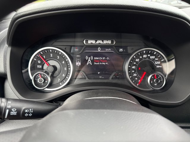 New 2026 RAM 1500 Warlock AWD/4WD image 32
