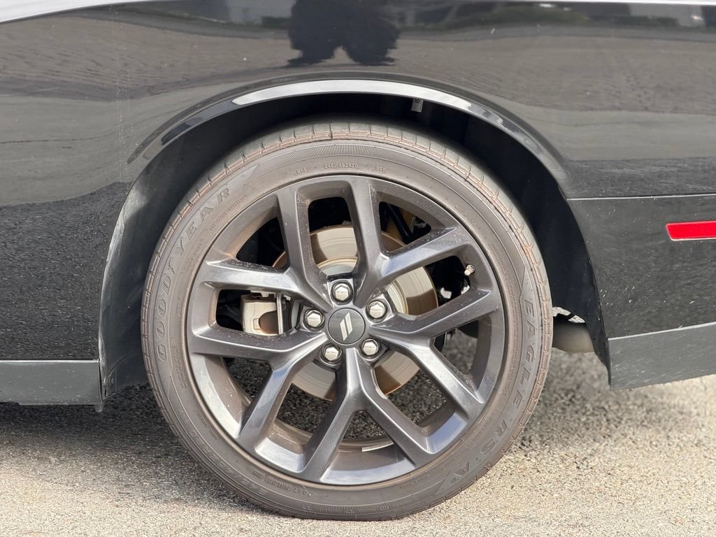 Used 2023 Dodge Challenger GT w/ Plus Package RWD image 3
