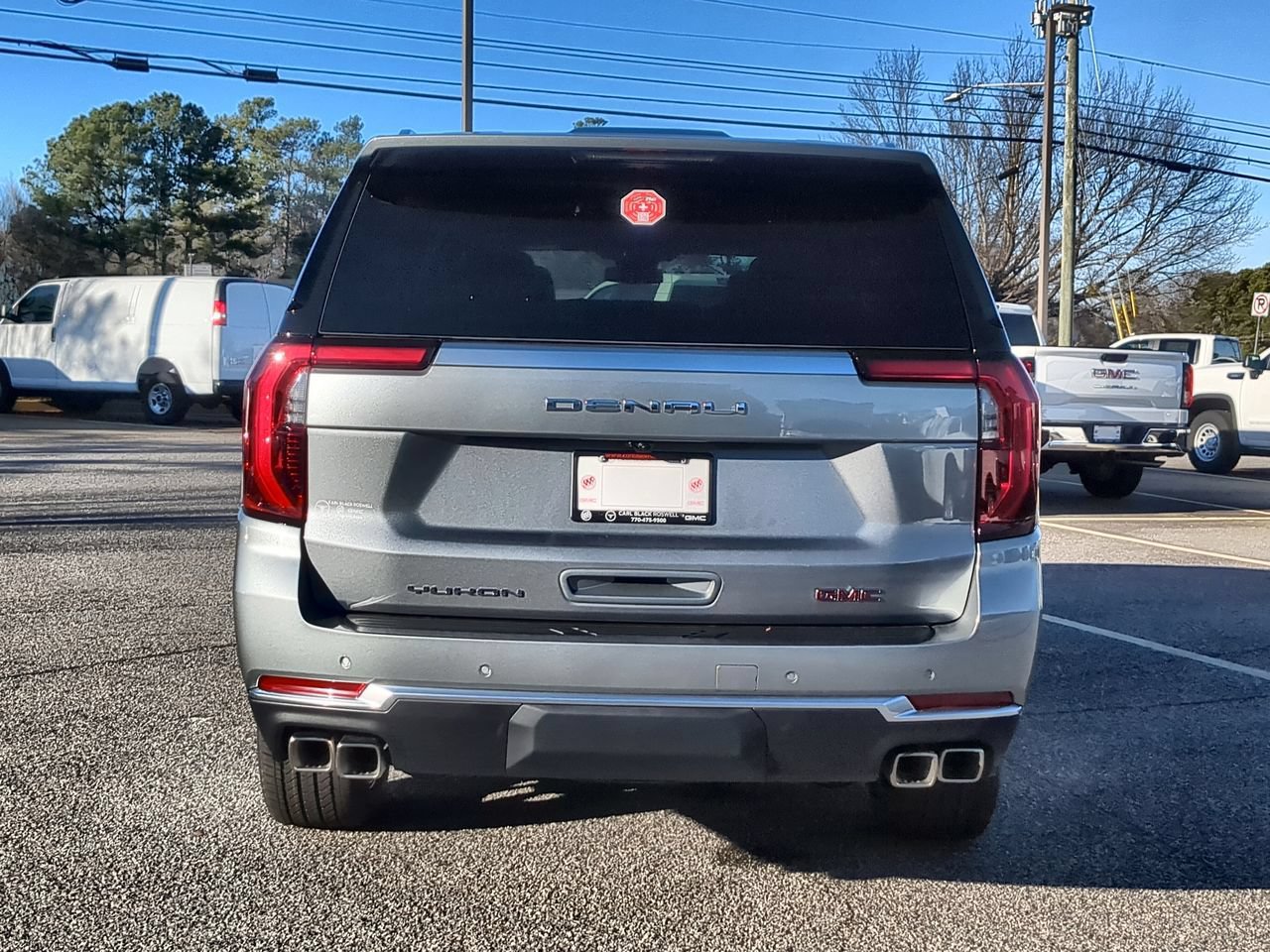 Used 2026 GMC Yukon XL Denali w/ Sun & Power Step Package AWD/4WD image 7