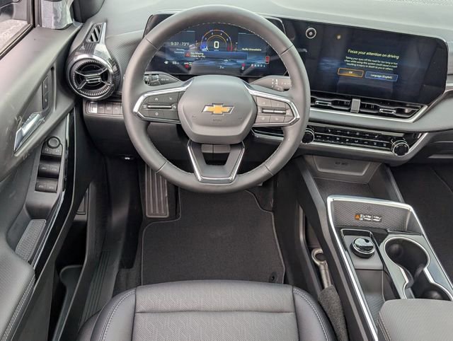 New 2026 Chevrolet Equinox LT w/ Convenience Package II image 7