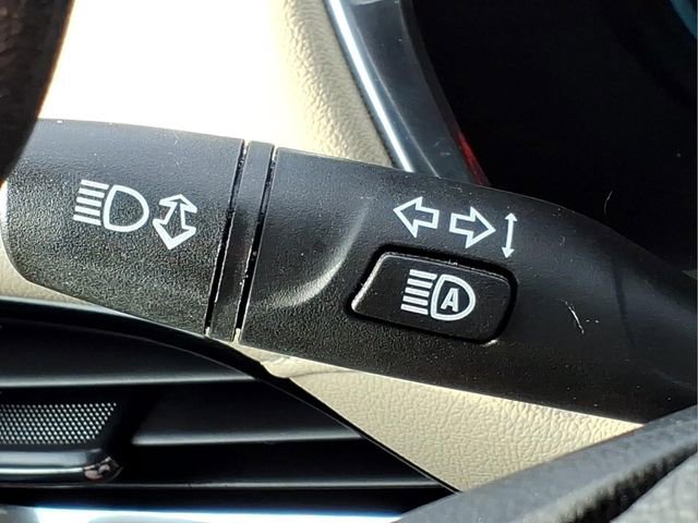 Used 2023 Chevrolet Traverse LS w/ Safety Package AWD/4WD image 29