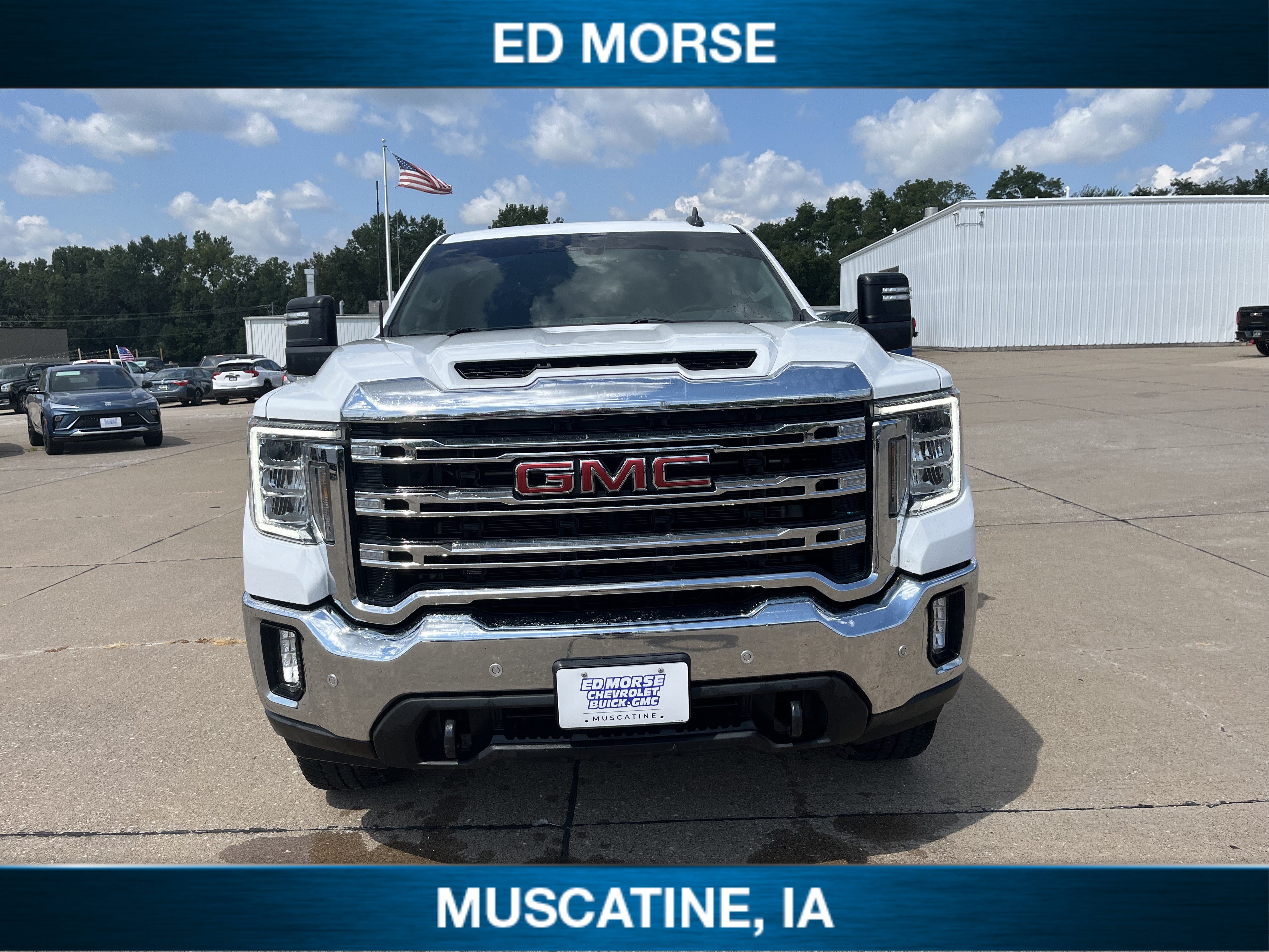 Used 2023 GMC Sierra 3500 SLE w/ SLE Convenience Package AWD/4WD image 3
