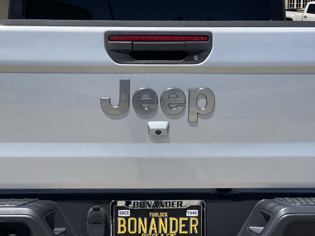 Used 2022 Jeep Gladiator Overland w/ Popular Equipment Package AWD/4WD image 31