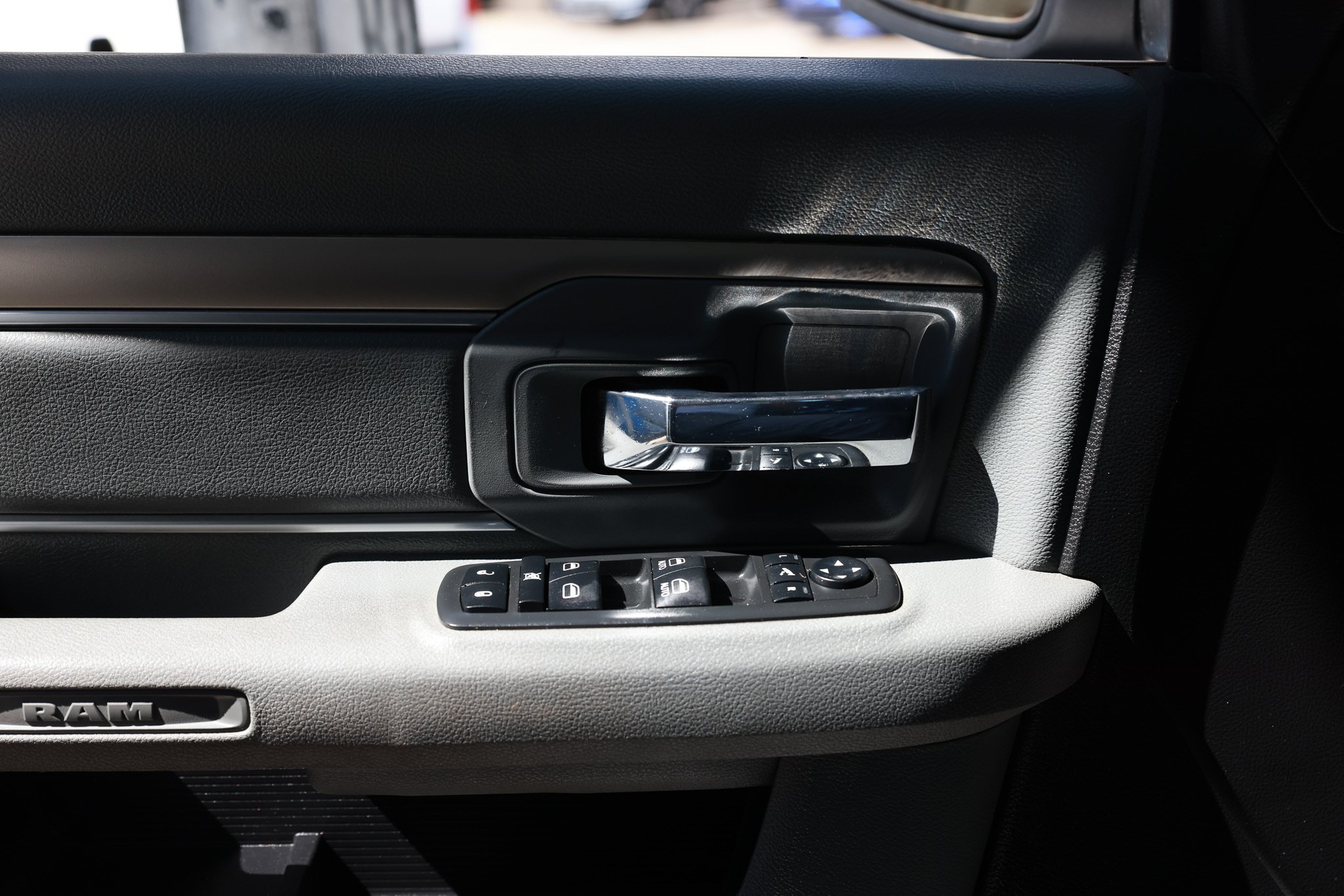 Used 2018 RAM 1500 Big Horn AWD/4WD image 46