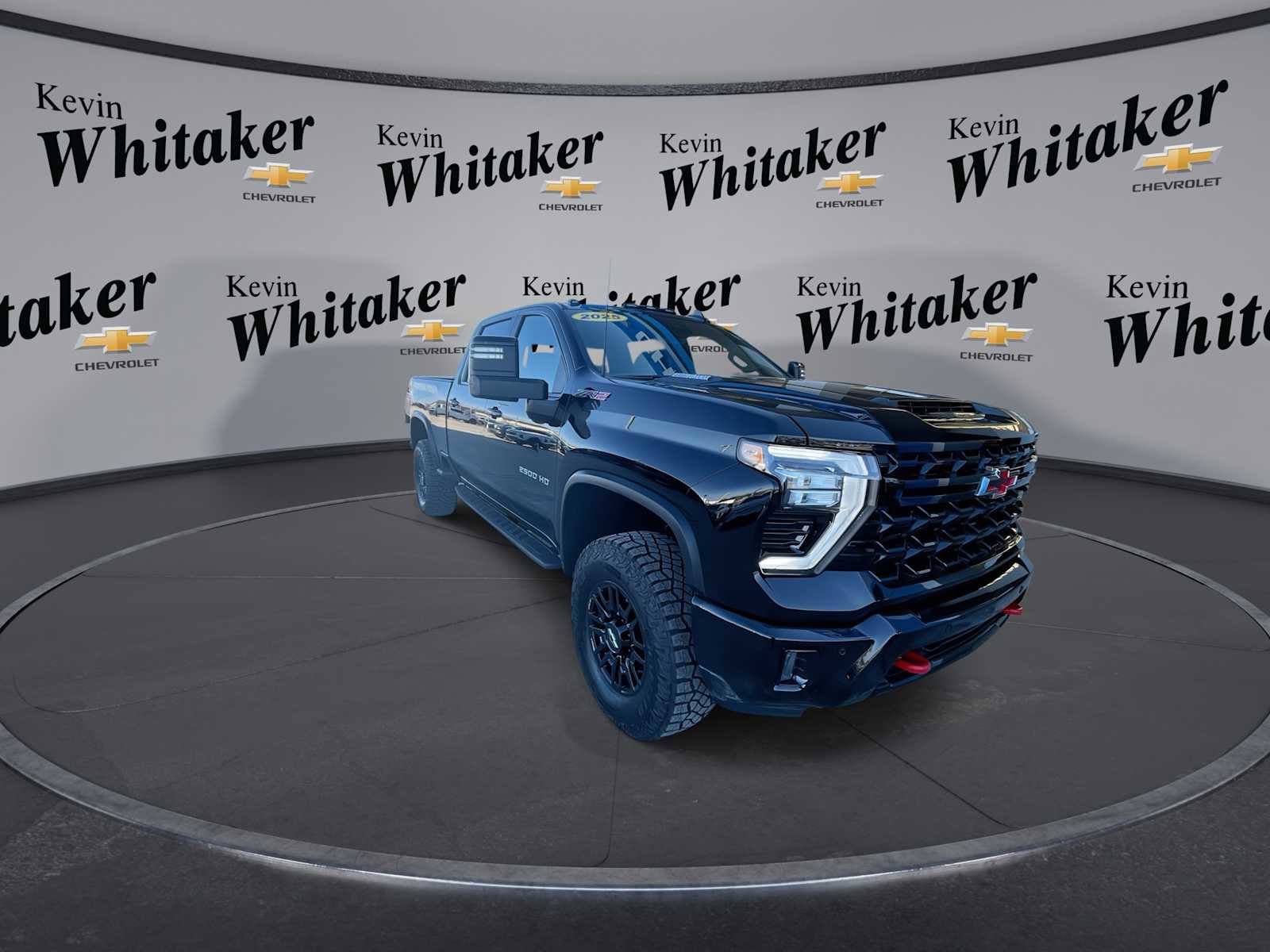 Used 2025 Chevrolet Silverado 2500 ZR2 w/ Technology Package image 2