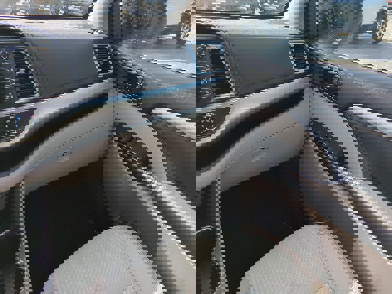 Used 2015 Toyota Highlander Plus image 14