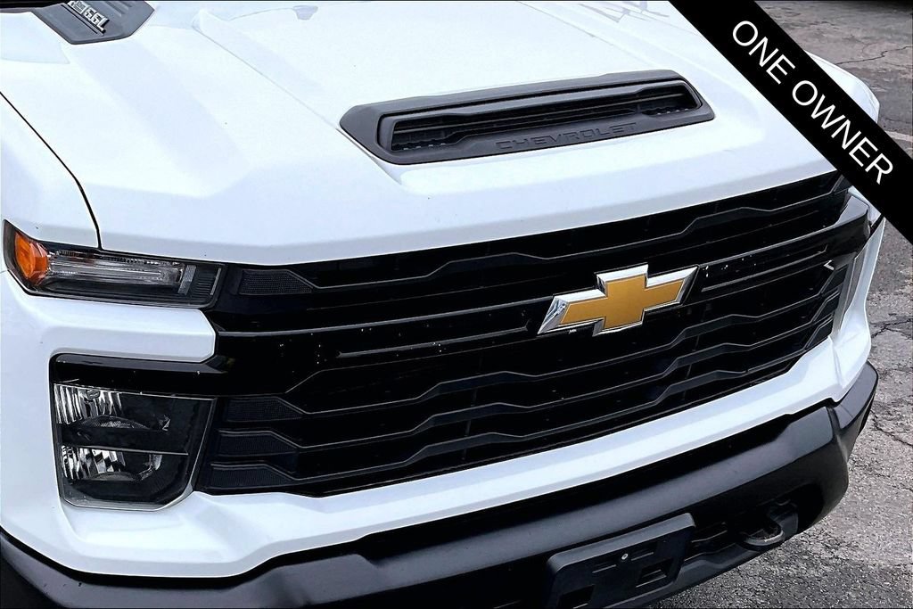 Used 2024 Chevrolet Silverado 2500 W/T w/ WT Convenience Package AWD/4WD image 32
