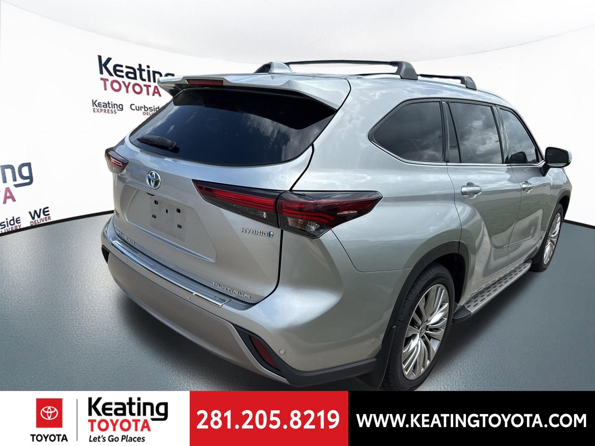 Used 2024 Toyota Highlander Platinum image 7