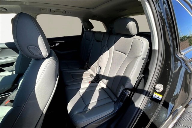 New 2025 Audi Q7 3.0T Premium Plus image 10