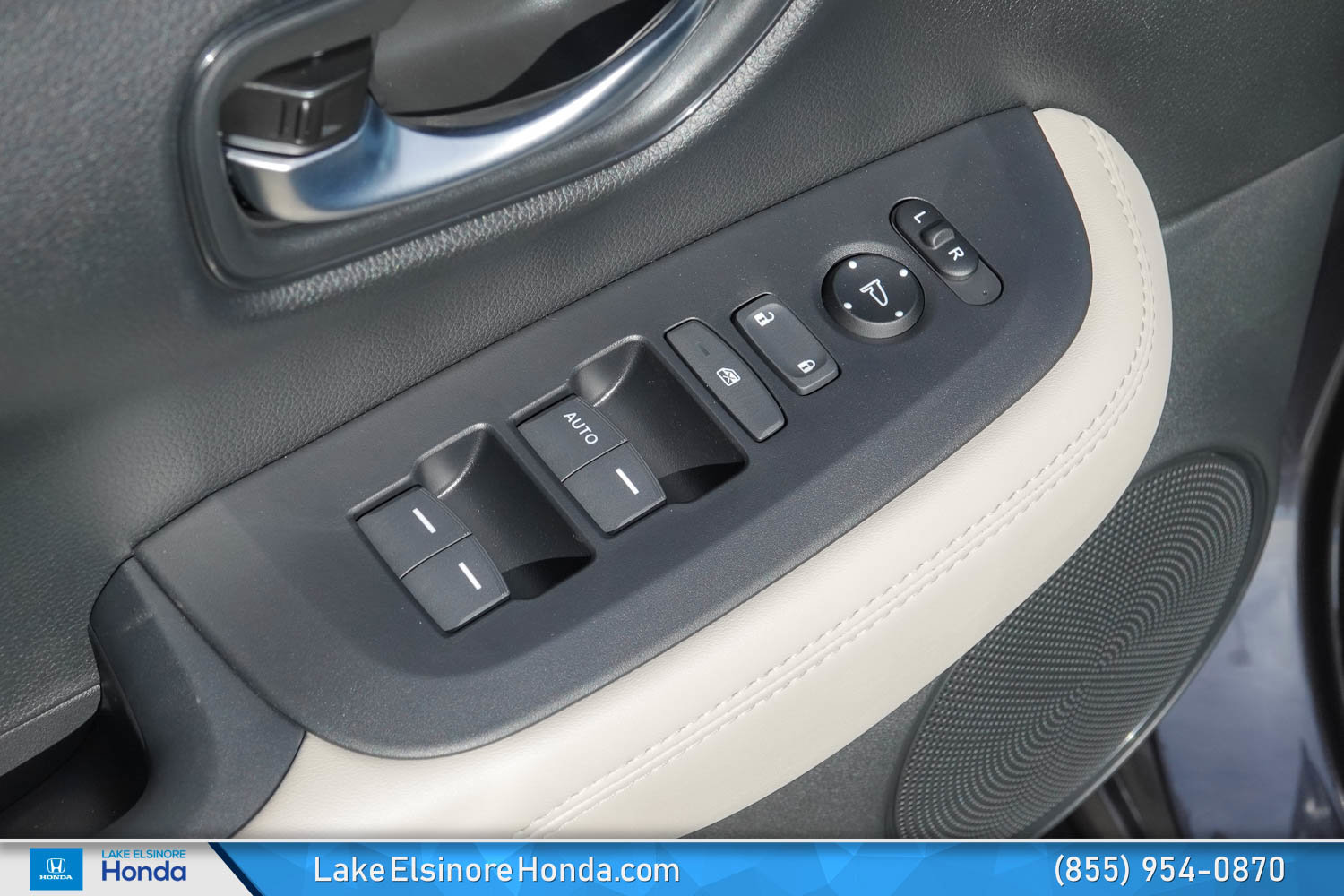 New 2026 Honda HR-V LX image 14