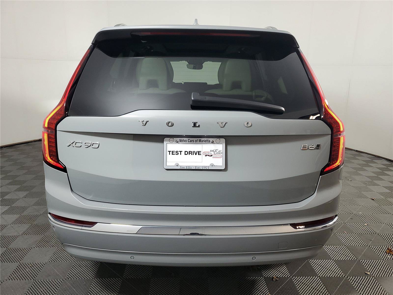 Certified 2026 Volvo XC90 B6 Ultra AWD/4WD image 5