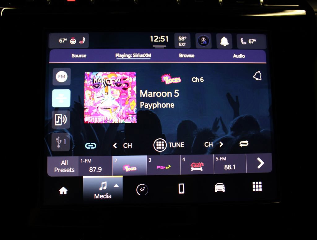 New 2025 Jeep Grand Cherokee Altitude image 15