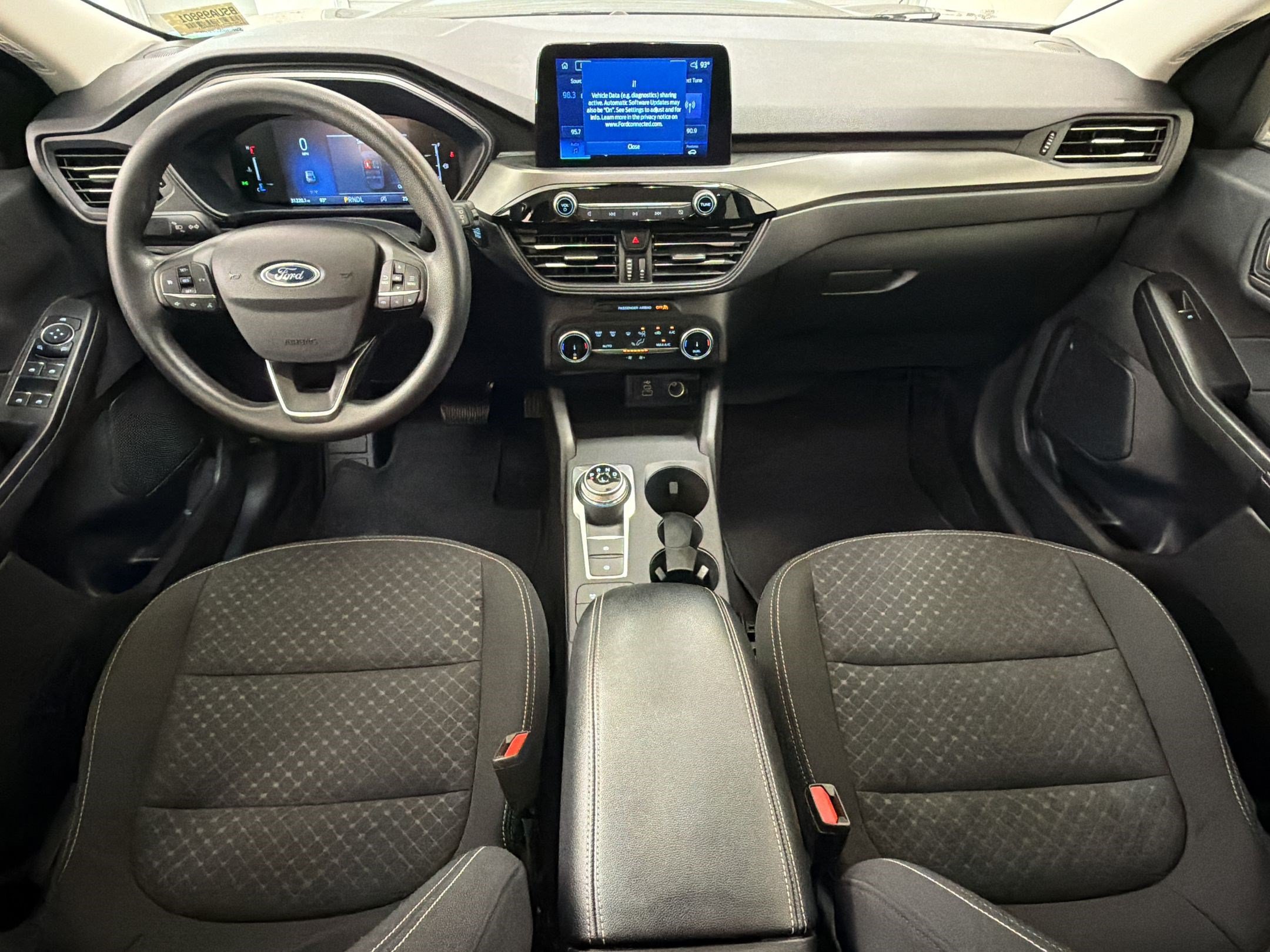 Certified 2025 Ford Escape Active AWD/4WD image 16