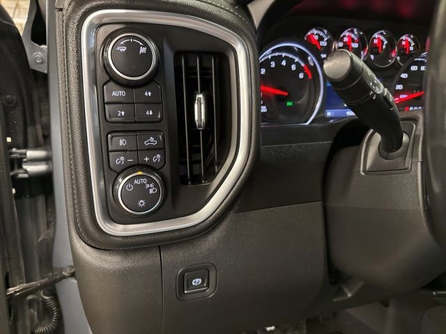 Used 2019 Chevrolet Silverado 1500 RST w/ All-Star Edition AWD/4WD image 19