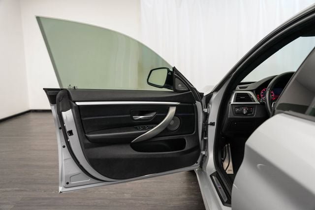 Used 2019 BMW 430i Gran Coupe w/ M Sport Package RWD image 16
