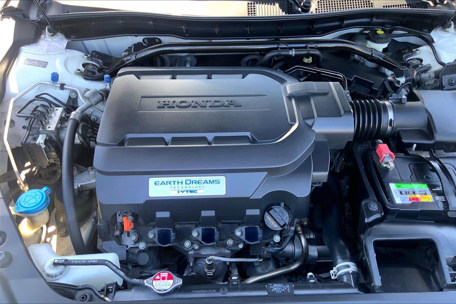 Used 2015 Honda Crosstour EX-L image 31