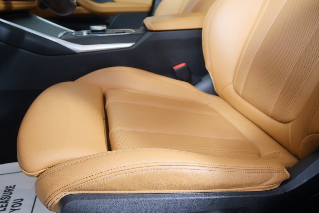 Certified 2024 BMW i4 xDrive40i w/ Premium Package AWD/4WD image 9