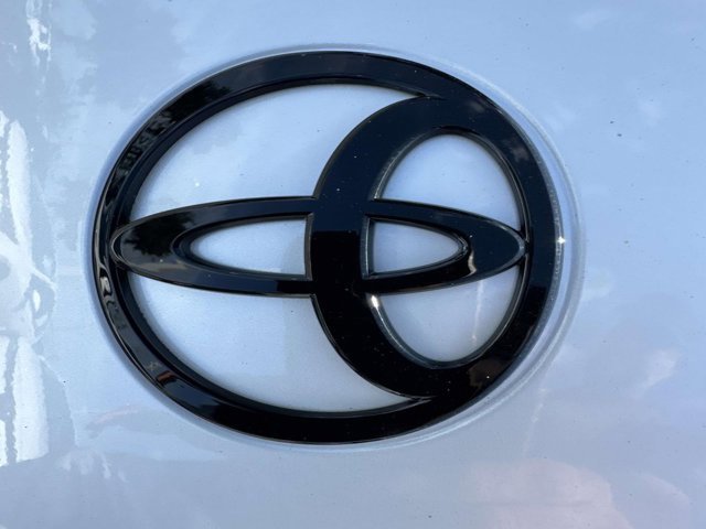 New 2026 Toyota Prius Plug-In Hybrid image 6