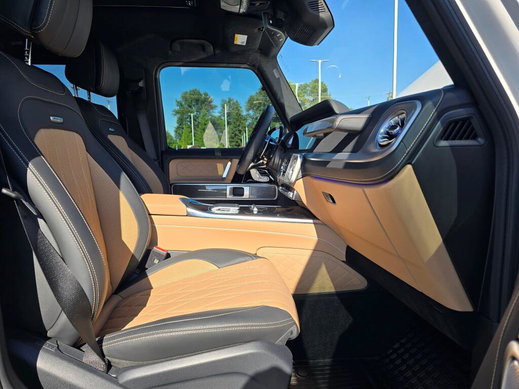 Used 2025 Mercedes-Benz G 63 AMG 4MATIC image 24