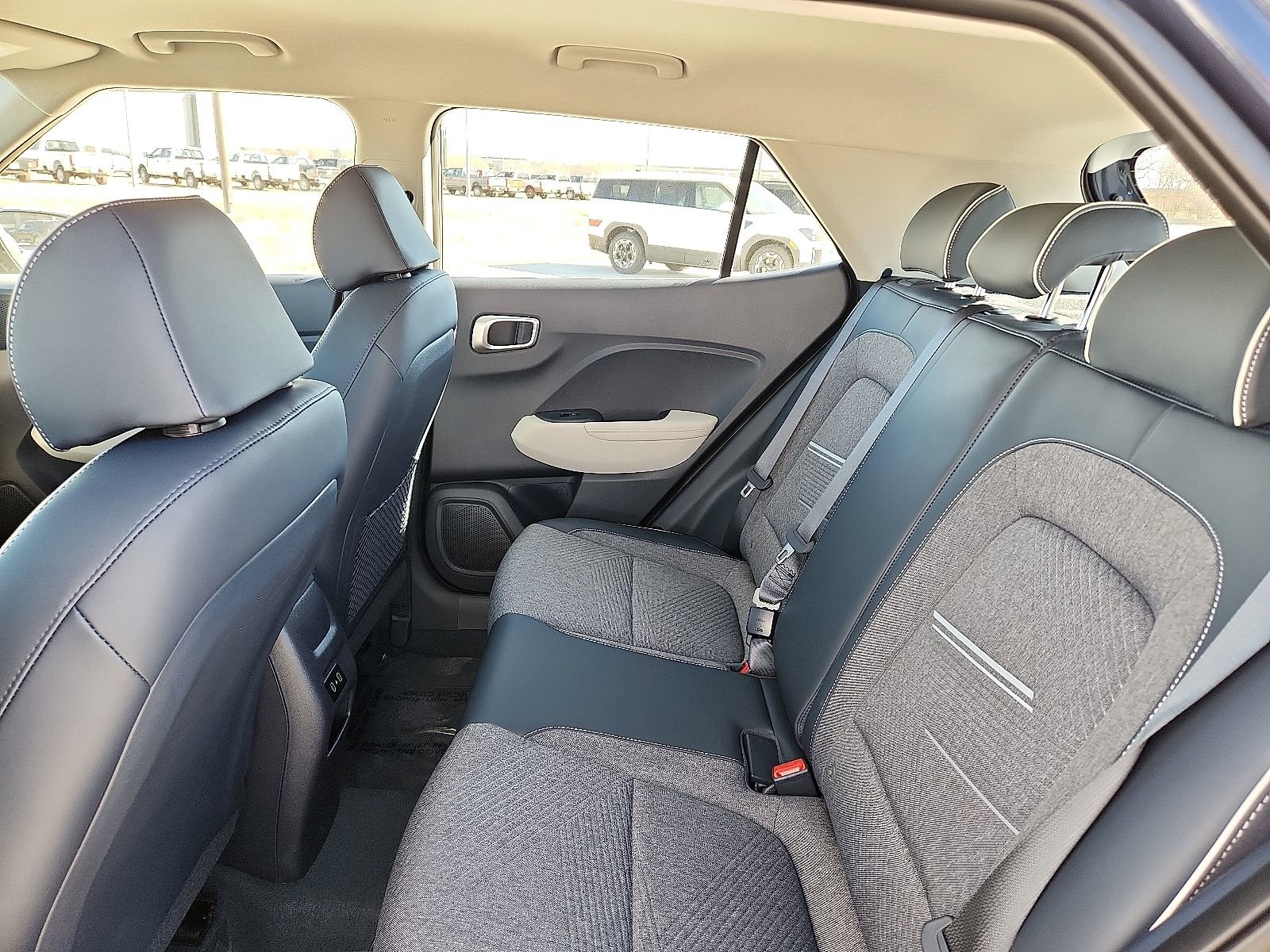 New 2026 Hyundai Venue SEL image 9