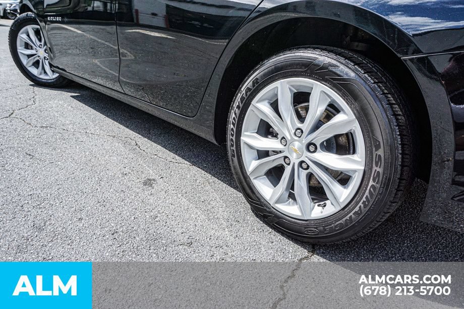 Used 2024 Chevrolet Malibu LT FWD image 15