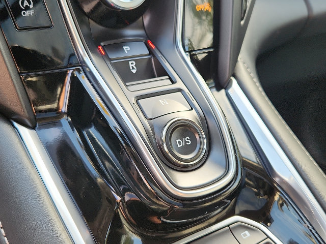 Certified 2025 Acura RDX w/ Technology Package AWD/4WD image 15