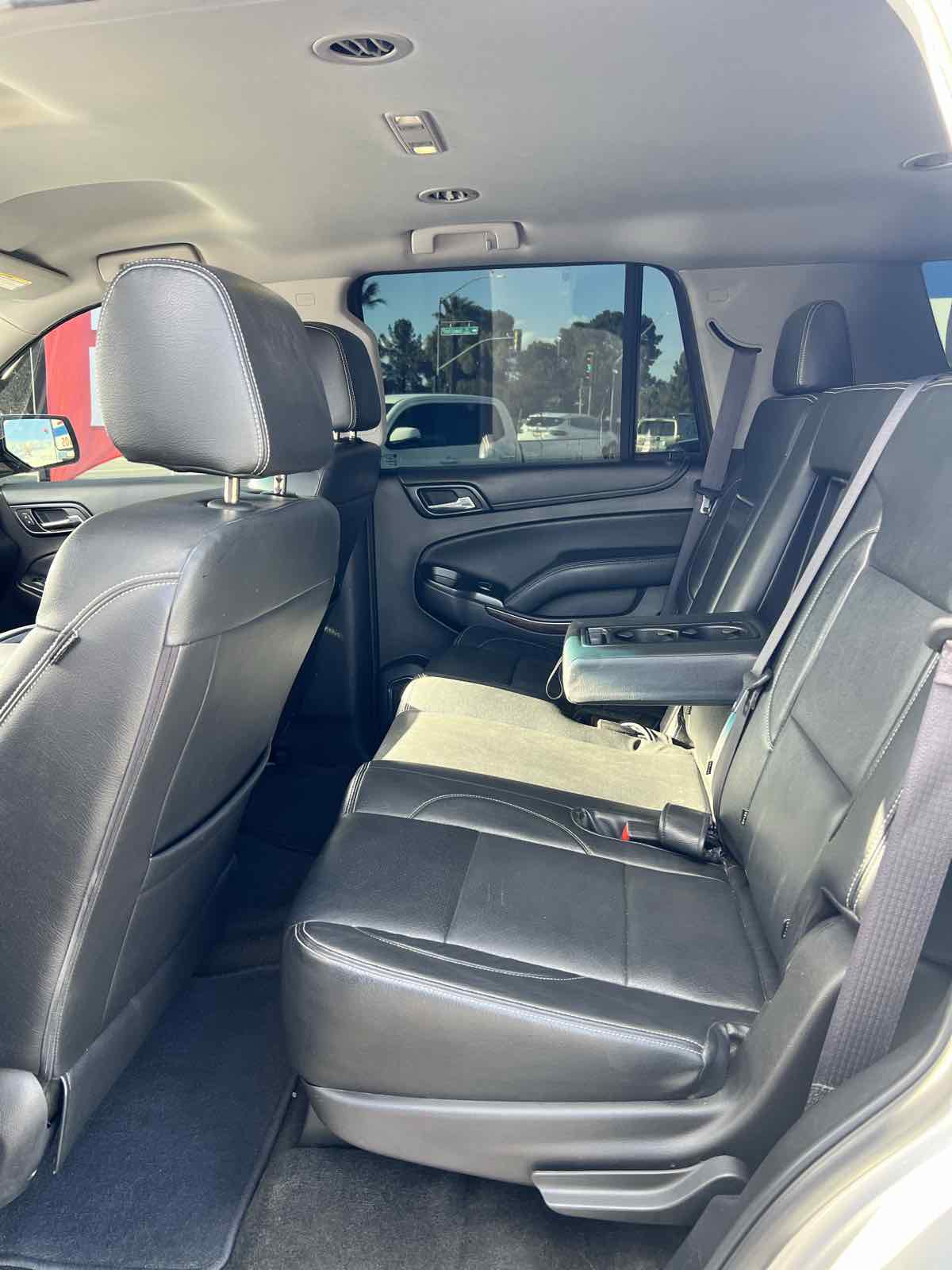 Used 2017 GMC Yukon SLE w/ Convenience Package RWD image 19
