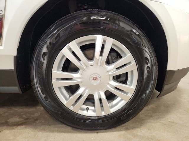 Used 2012 Cadillac SRX Luxury image 34