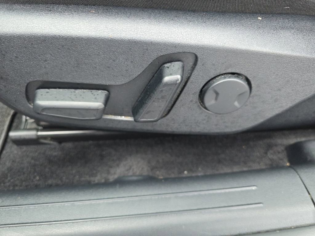 Used 2022 Kia EV6 GT-Line w/ First Edition Package image 17