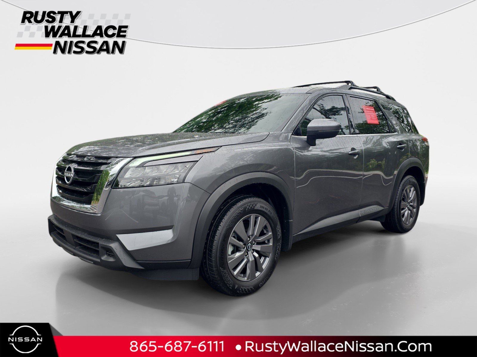 Used 2025 Nissan Pathfinder SV w/ SV Premium Package