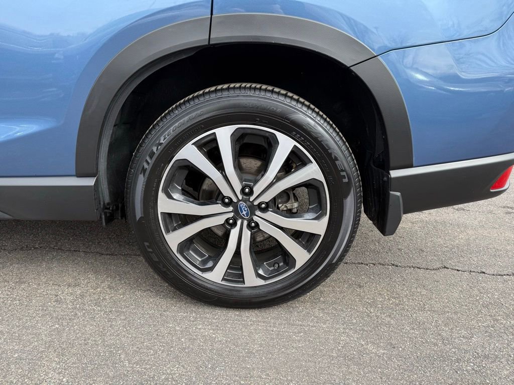 Used 2023 Subaru Forester Limited image 28