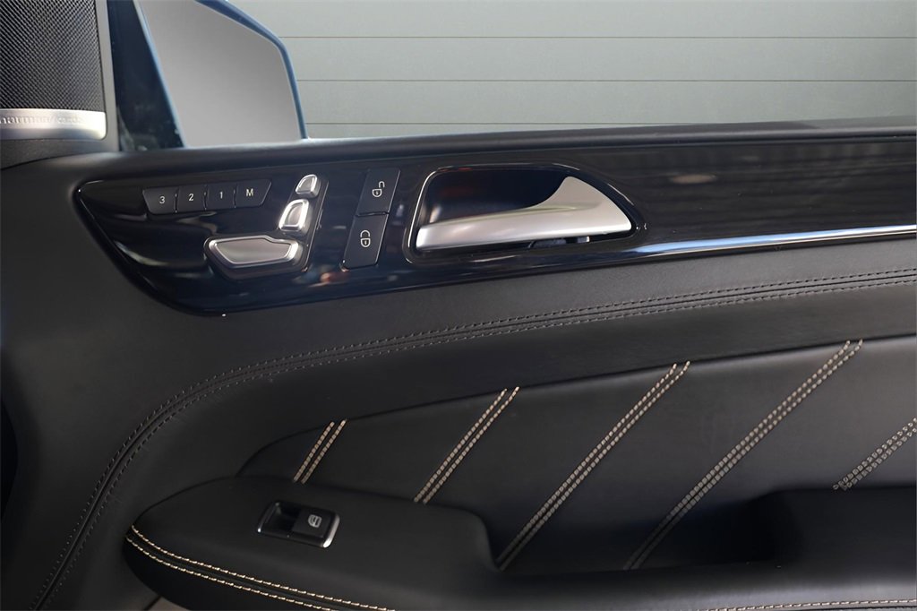 Used 2019 Mercedes-Benz GLE 63 AMG 4MATIC w/ Premium 3 Package image 38