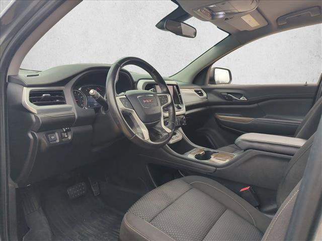 Used 2020 GMC Acadia SLE w/ LPO, Floor Liner Package image 6