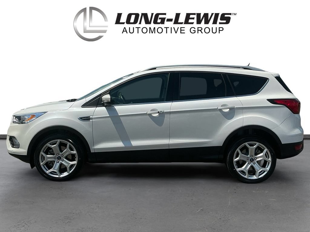 Certified 2019 Ford Escape Titanium FWD image 2
