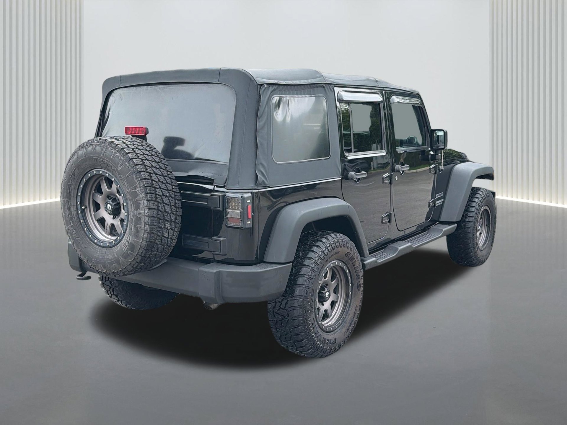 Used 2015 Jeep Wrangler Unlimited Sport w/ Quick Order Package 24S AWD/4WD image 5