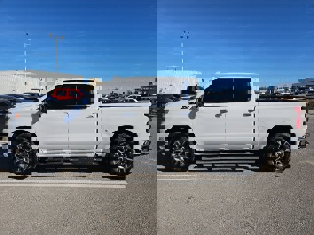 Used 2023 Chevrolet Silverado 1500 LTZ w/ Z71 Off-Road Package image 7