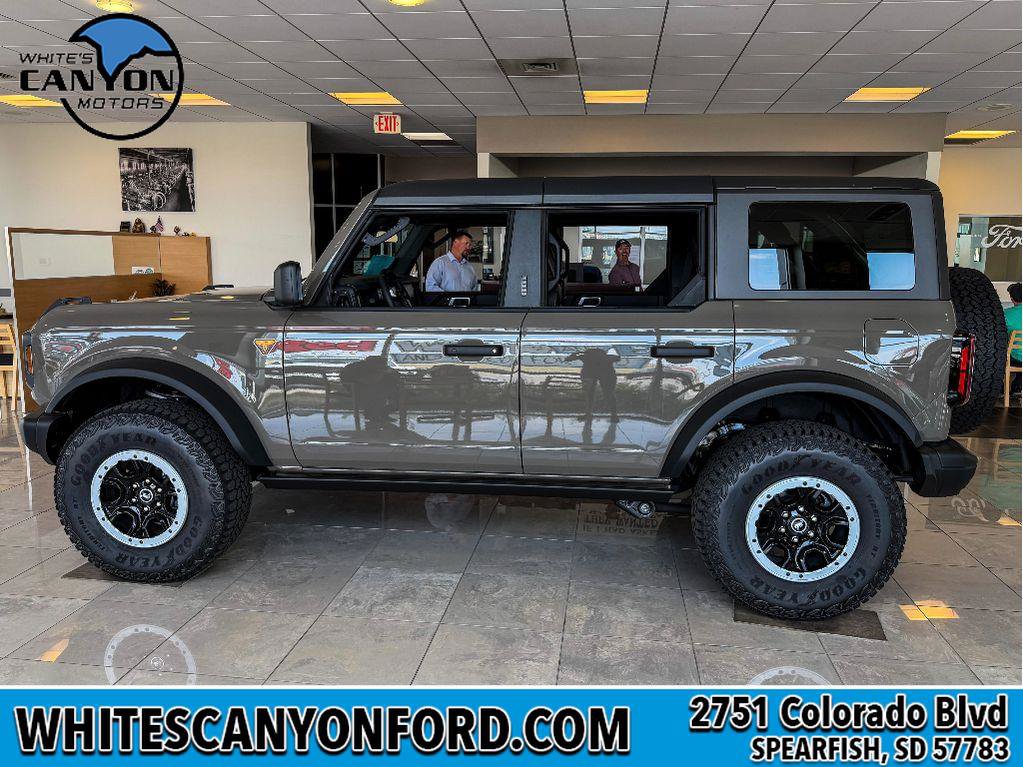 New 2026 Ford Bronco Badlands AWD/4WD image 2