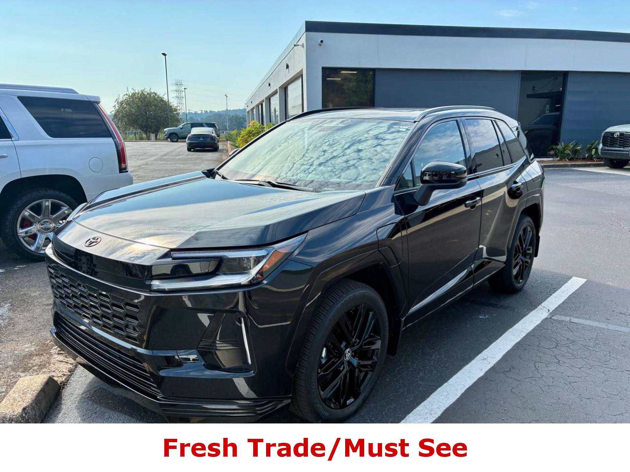 Used 2026 Toyota RAV4 XSE w/ Panoramic Sun Roof Package