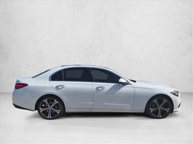 Used 2025 Mercedes-Benz C 300 Sedan image 4
