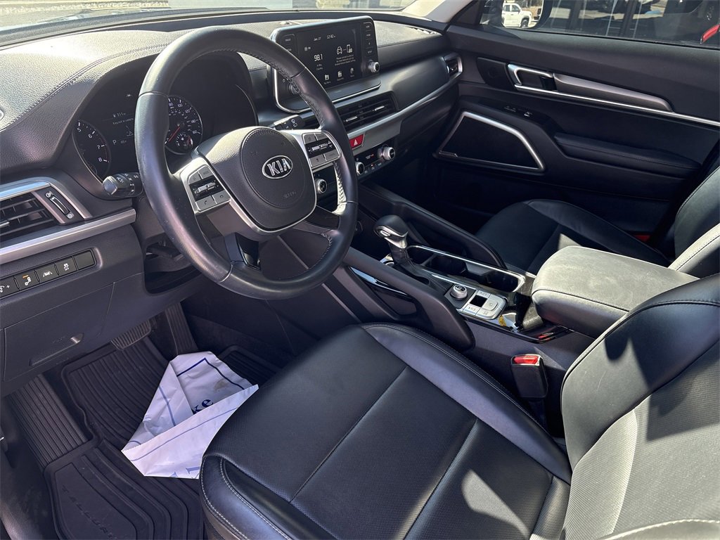 Used 2021 Kia Telluride LX image 12