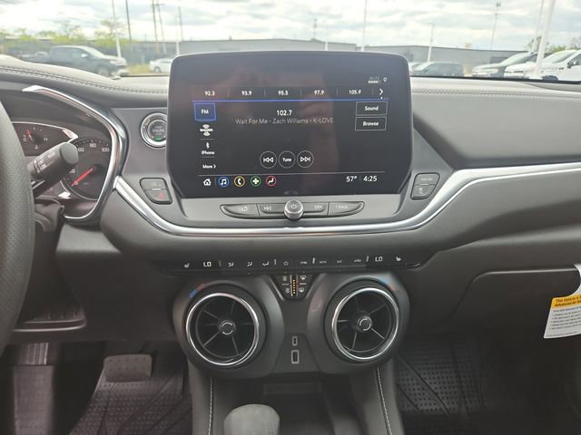 Used 2025 Chevrolet Blazer LT w/ Convenience Package AWD/4WD image 19