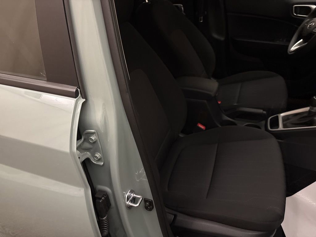 Certified 2026 Hyundai Venue SE image 23
