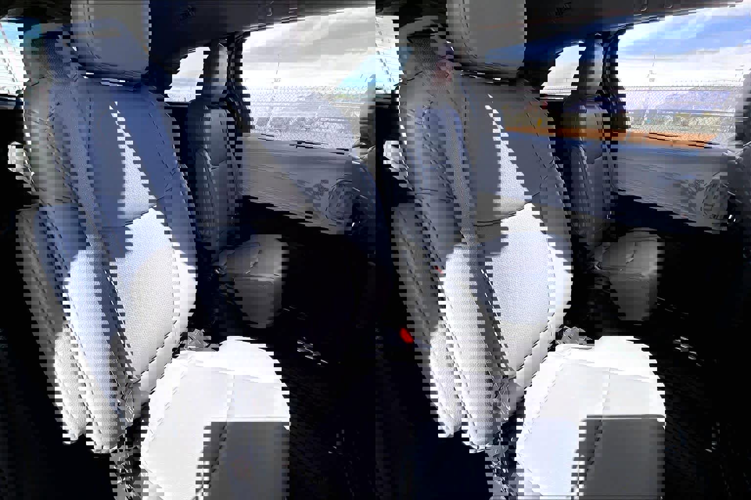 Certified 2025 Toyota Sienna XLE w/ XLE Plus Package image 20