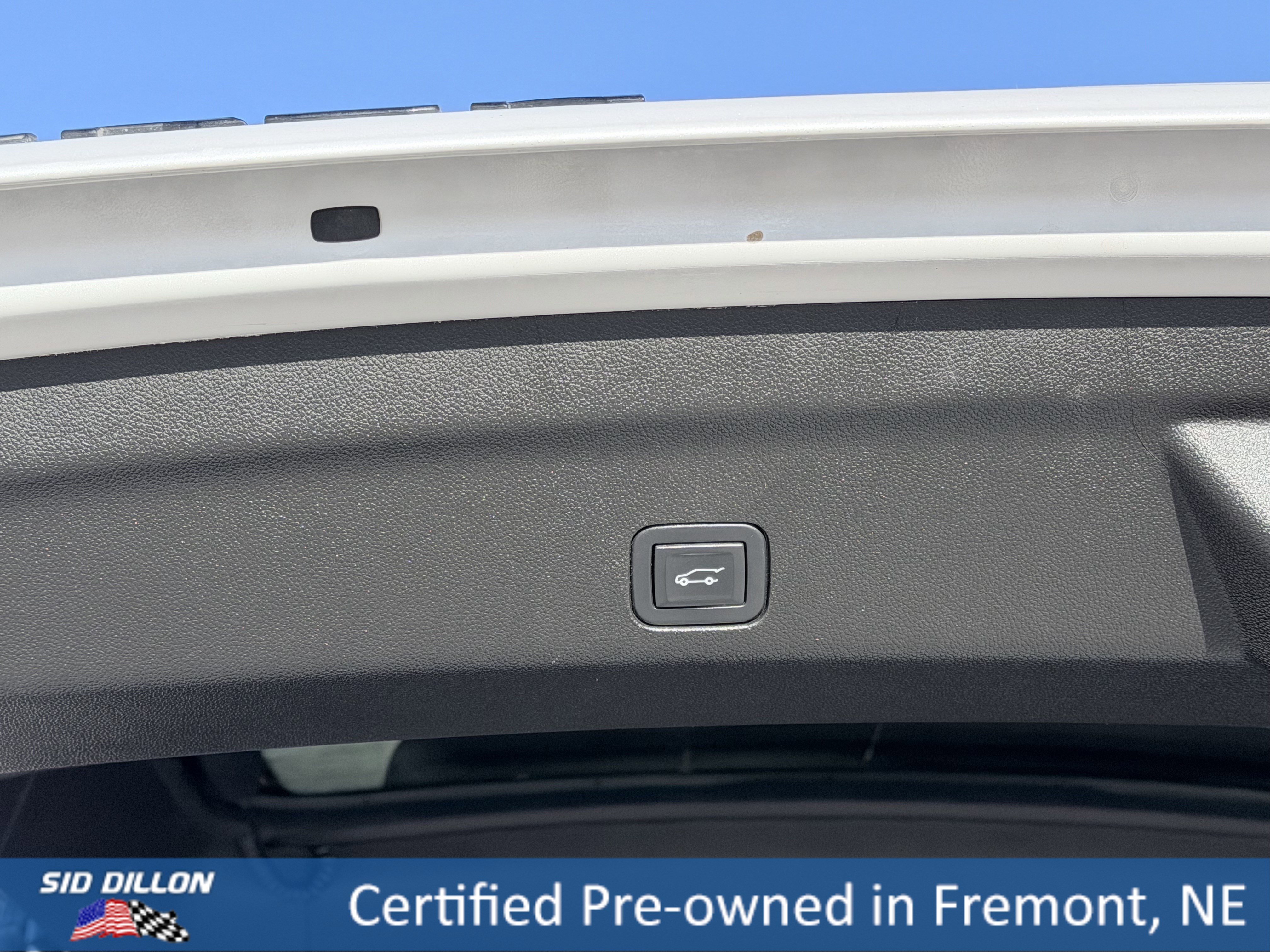 Certified 2023 GMC Yukon XL Denali Ultimate w/ LPO, Floor Liner Package image 7